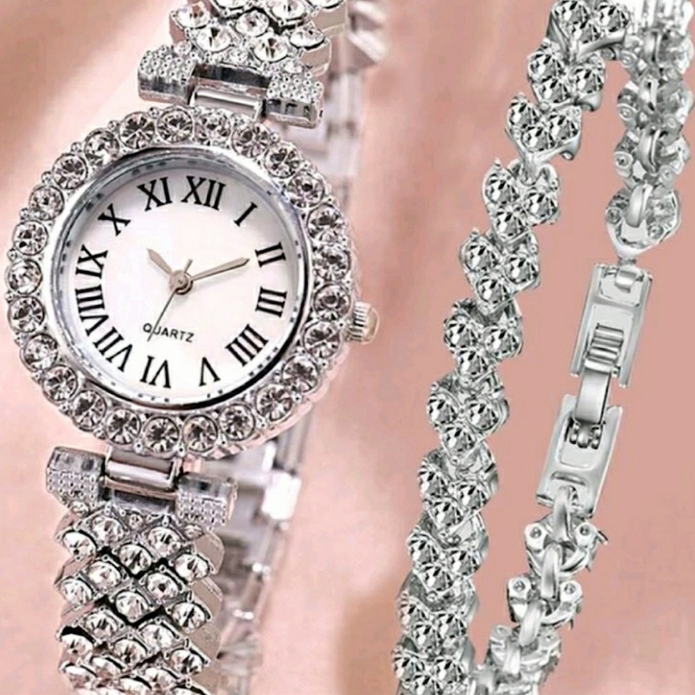 Flash sale! ⚡️ Quartz Rhinestone Round Watch and Bracelet
